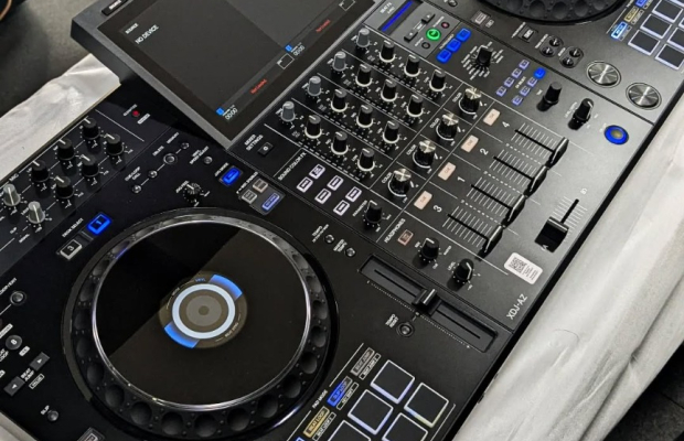 AlphaTheta XDJ-AZ, AlphaTheta OMNIS-DUO , Pioneer DJ OPUS-QUAD, Pioneer DJ XDJ-RX3, Pioneer XDJ-XZ, Pioneer DJ DDJ-FLX10