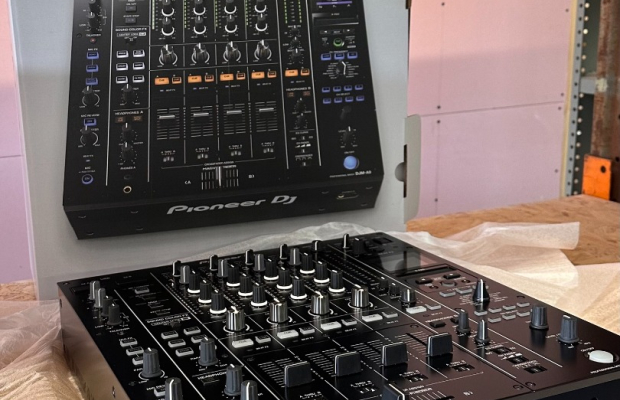 Pioneer CDJ-3000, Pioneer DJ DJM-A9, AlphaTheta Euphonia , Pioneer CDJ-2000NXS2, Pioneer DJM-900NXS2, Pioneer DJ DJM-V10