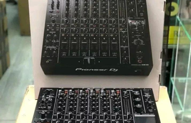 Pioneer CDJ-3000, Pioneer DJ DJM-A9, AlphaTheta Euphonia , Pioneer CDJ-2000NXS2, Pioneer DJM-900NXS2, Pioneer DJ DJM-V10