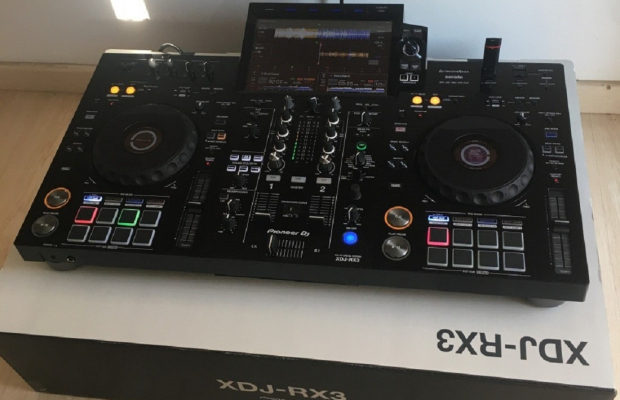 Pioneer CDJ-3000, Pioneer DJ DJM-A9, AlphaTheta Euphonia , Pioneer CDJ-2000NXS2, Pioneer DJM-900NXS2, Pioneer DJ DJM-V10